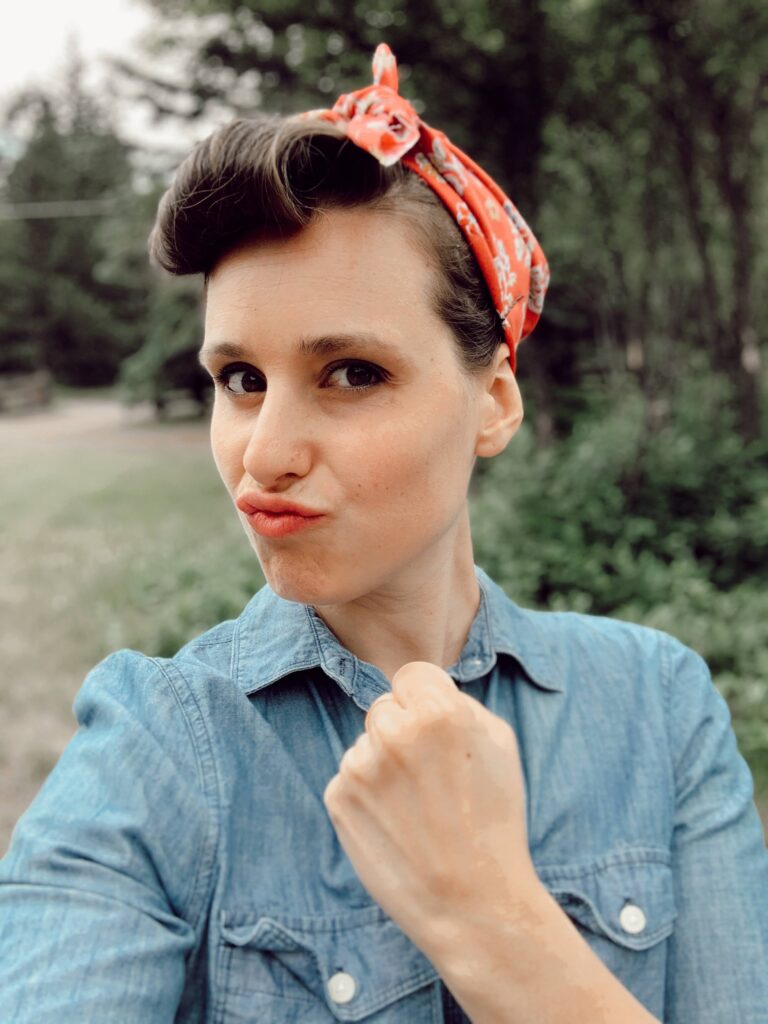 50's photoshoot hair 
